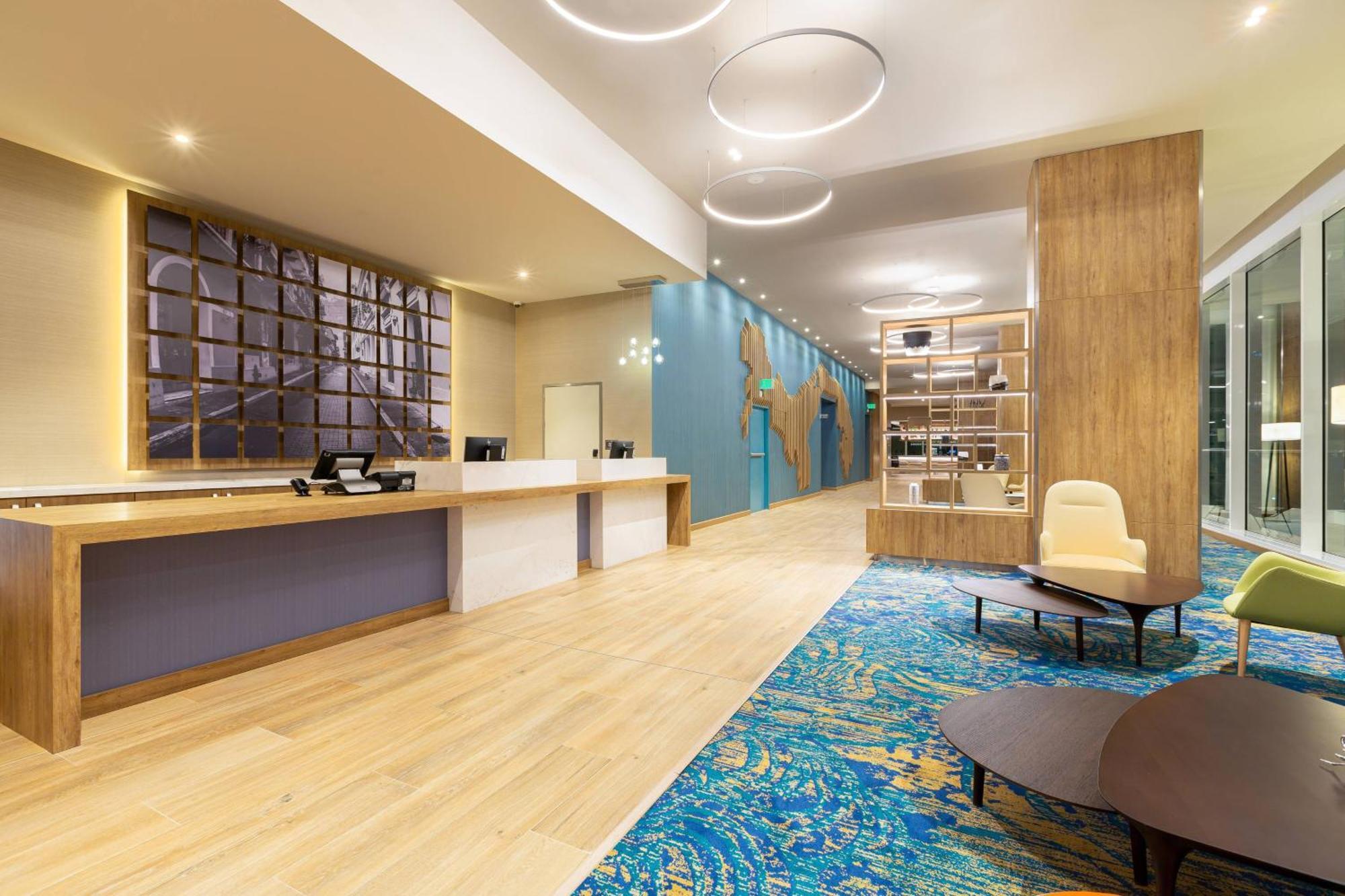 By Marriott 4* Ciudad de Panamá